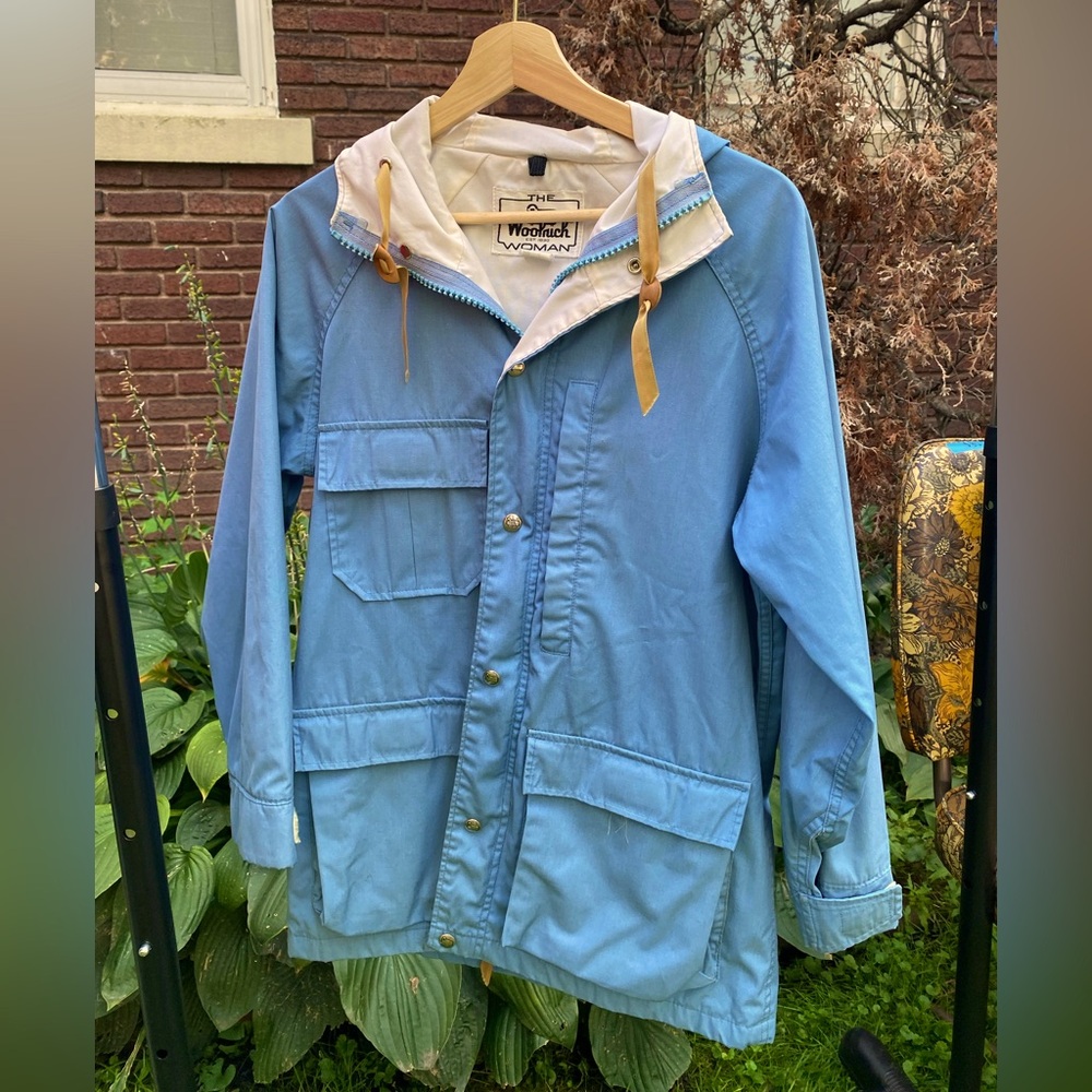Vintage Woolrich light blue rain jacket women’s small